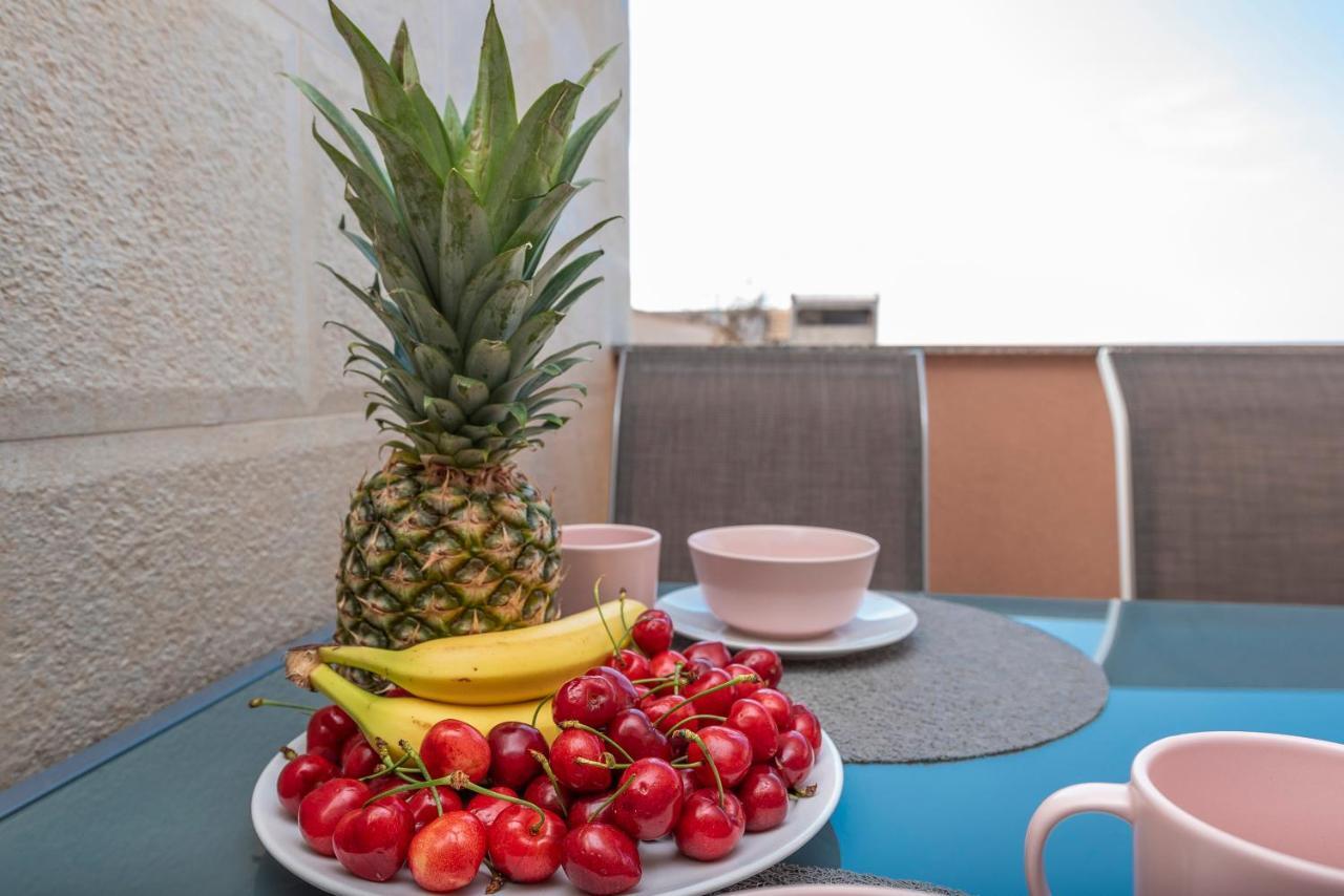 Luxury Apartments - La Vir 5& 6 מראה חיצוני תמונה