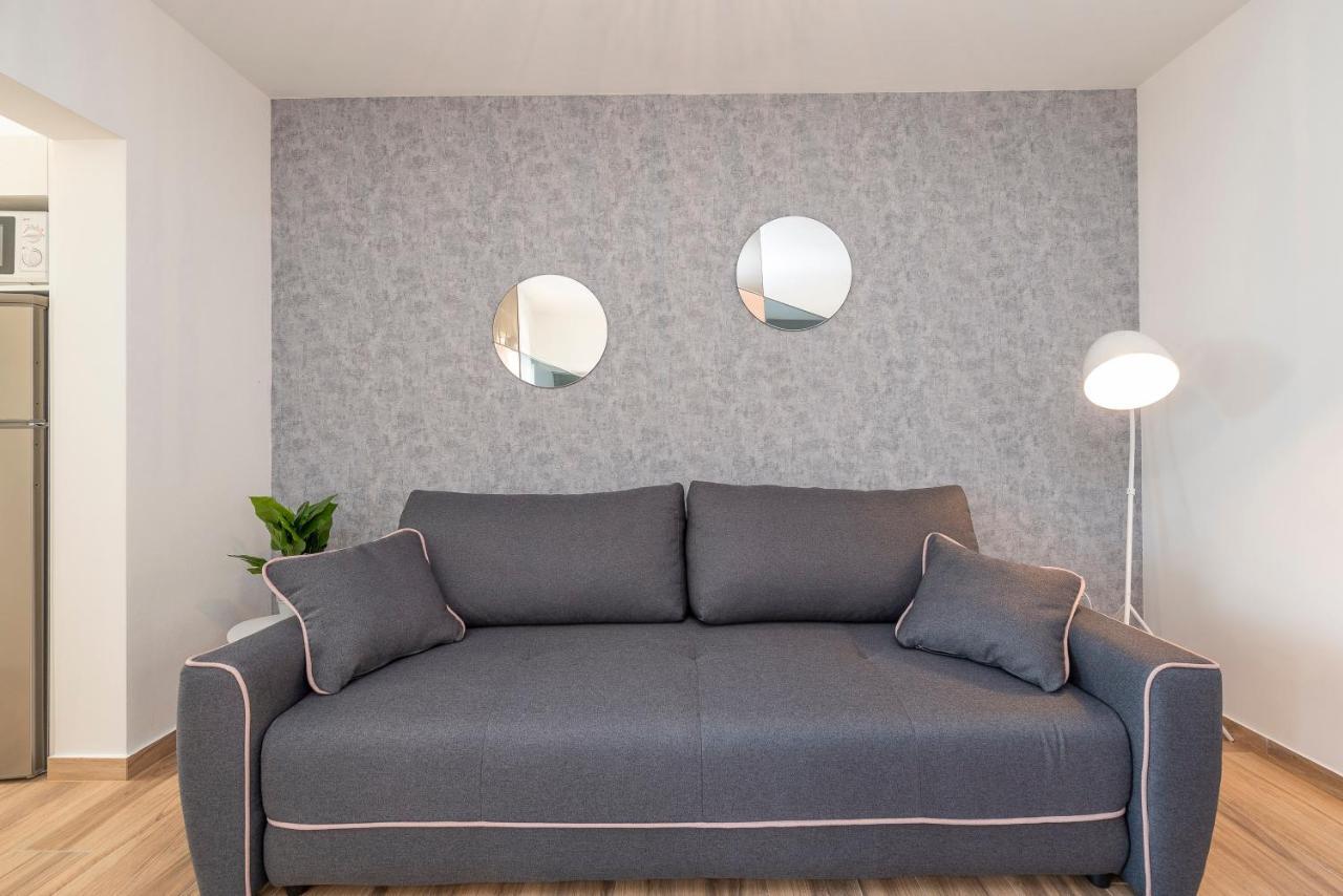 Luxury Apartments - La Vir 5& 6 מראה חיצוני תמונה